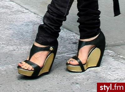 :D - Pozostałe Buty Moda