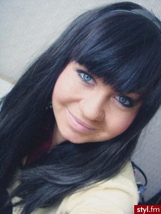 Średnie Fryzury