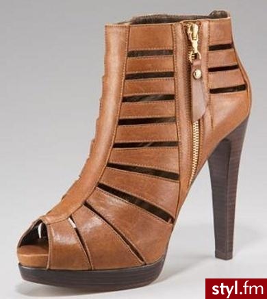 buty. $430 Stuart Weitzman
Jeżeli już jest proszę o link - Pozostałe Buty Moda