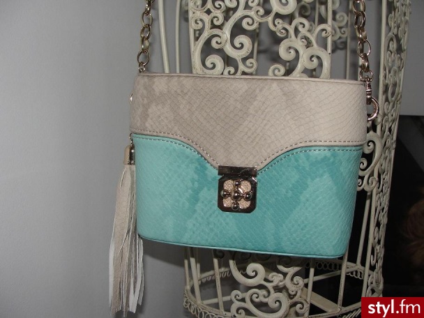 http://selenas8fashion.blogspot.com/ - Torebki na co dzień Torebki Moda