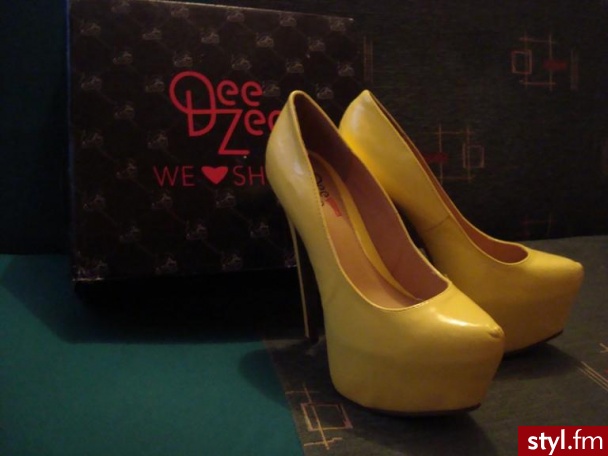 Szpilki Buty Moda