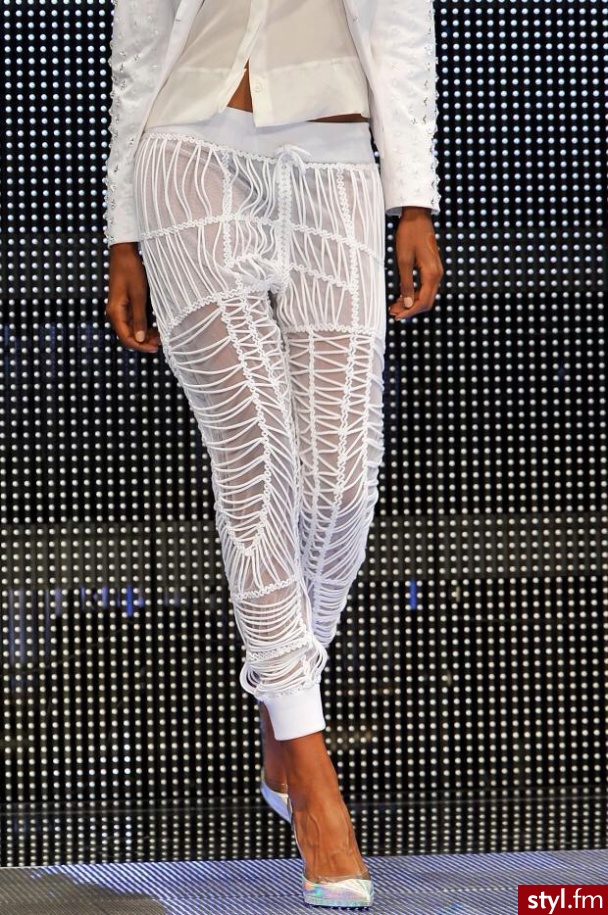 Materiałowe Spodnie Moda