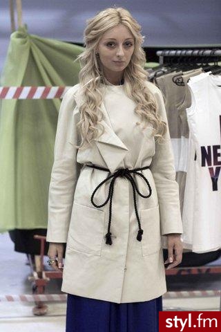 Blond Rozpuszczone Kręcone Na co dzień Długie Fryzury