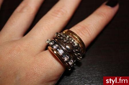 Jeżeli zdjęcie znajduje się już w galerii poproszę o link - Pozostałe Dodatki Moda
