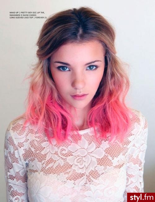 Średnie Fryzury