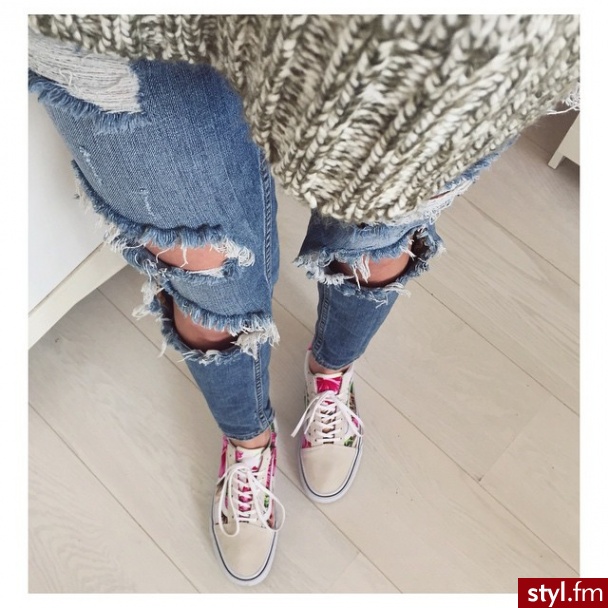 Jeansy Spodnie Moda