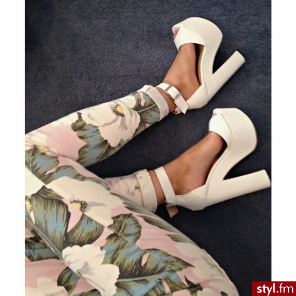Sandały Buty Moda
