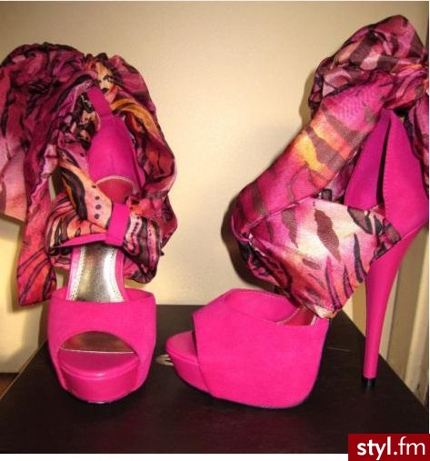 Pozostałe Buty Moda