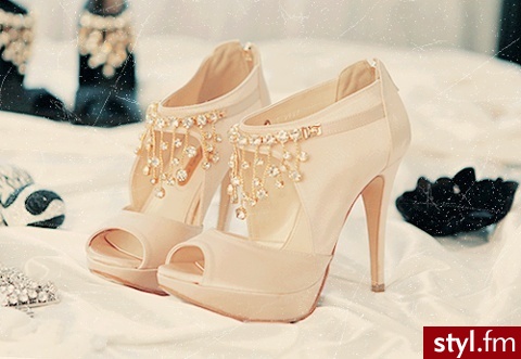 Szpilki Buty Moda