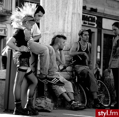 Punk Rock Alternatywne Średnie Fryzury