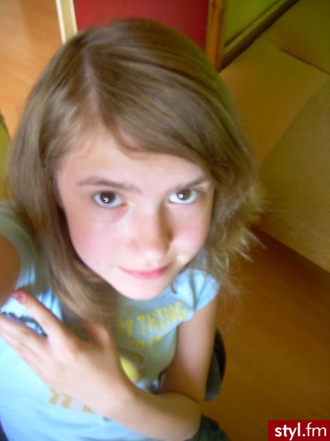 Średnie Fryzury