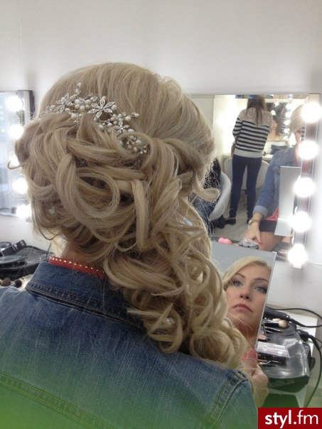 Blond Upięcie Kręcone Ślubne Długie Fryzury