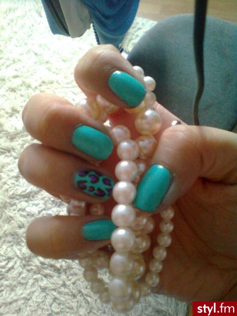 nail polish by H&M - Paznokcie