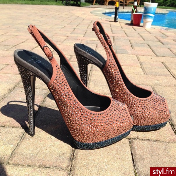 Szpilki Buty Moda