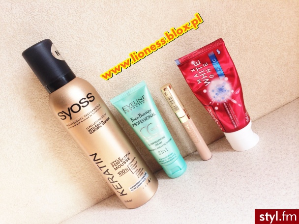 A to moi kosmetyczni ulubieńcy marca 2014 Informacje o tych produktach znajdziecie w FILMIE: https://www.youtube.com/watch?v=2VDJPCAznYU jak i w NOTCE NA BLOGU: http://lioness.blox.pl/2014/03/Kosmetyczni-Ulubiency-Marca-2014.html  - Kosmetyki