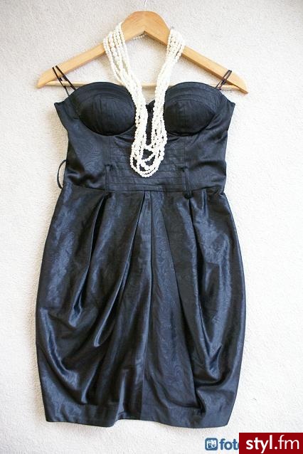 Sukienki Moda