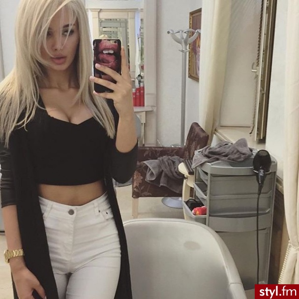 Blond Rozpuszczone Proste Na co dzień Długie Fryzury