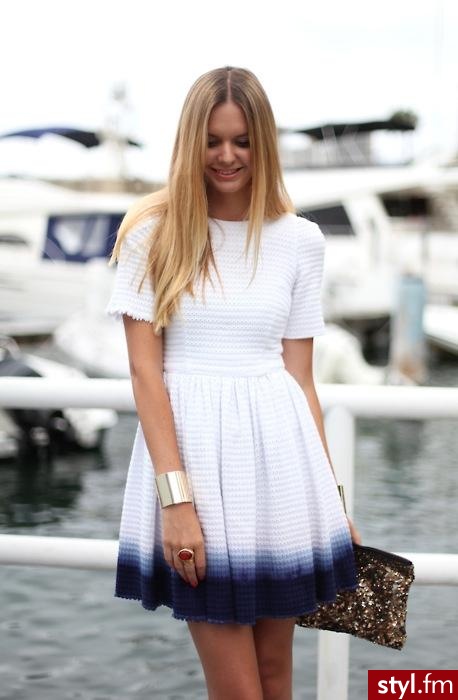 Sukienki Moda