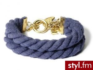 Styl marynarski: król trendów tego lata - Moda - trendy, pokazy mody, modelki, porady - najnowsze wiadomości i informacje - Kobieta - Dziennik.pl. Pobrano ze strony: http://kobieta.dziennik.pl/moda-na-topie/artykuly/119543,styl-marynarski-krol-trendow-teg - Misz-masz
