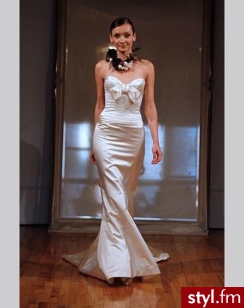 http://www.kleinfeldbridal.com/ - Suknie ślubne Ślub Moda