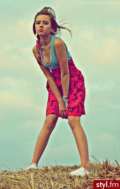 Sukienki Moda