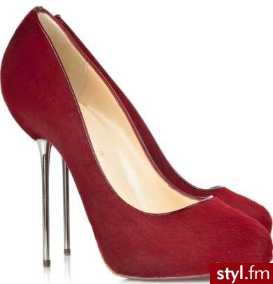 buty. Christian Louboutin 645 euro - Pozostałe Buty Moda