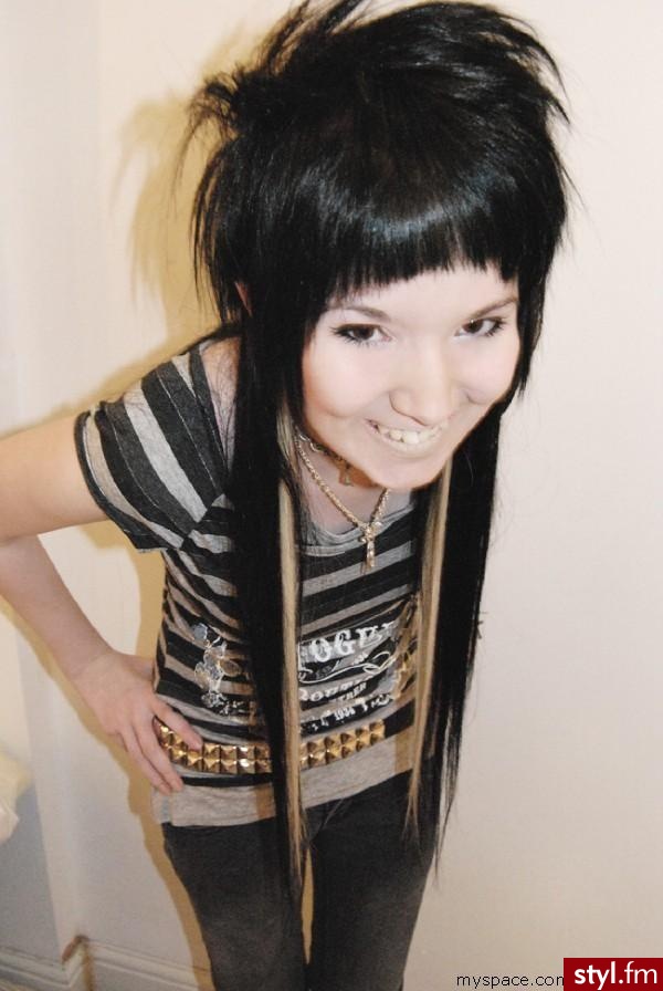 EMO Alternatywne Średnie Fryzury