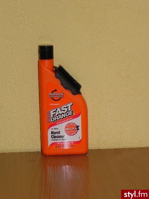 FAST ORANGE Emulsja do mycia rąk 440 ml - Emu Buty Moda