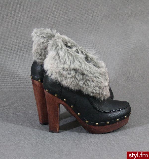 Pozostałe Buty Moda