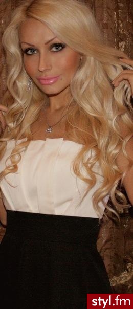 Blond Rozpuszczone Kręcone Na co dzień Długie Fryzury