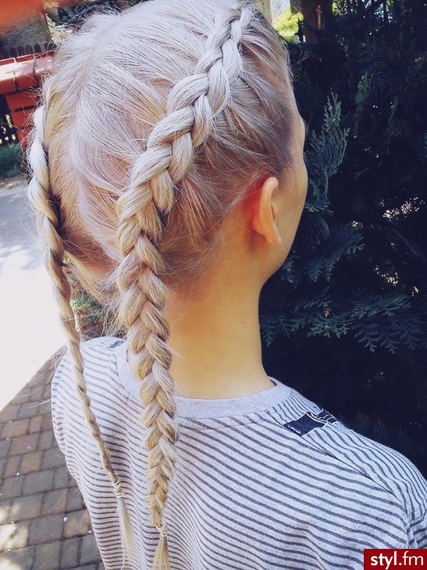 Blond Warkocze Proste Na co dzień Średnie Fryzury