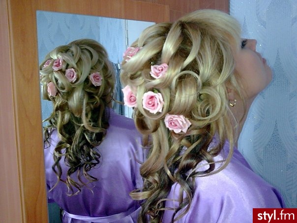Blond Upięcie Kręcone Ślubne Długie Fryzury