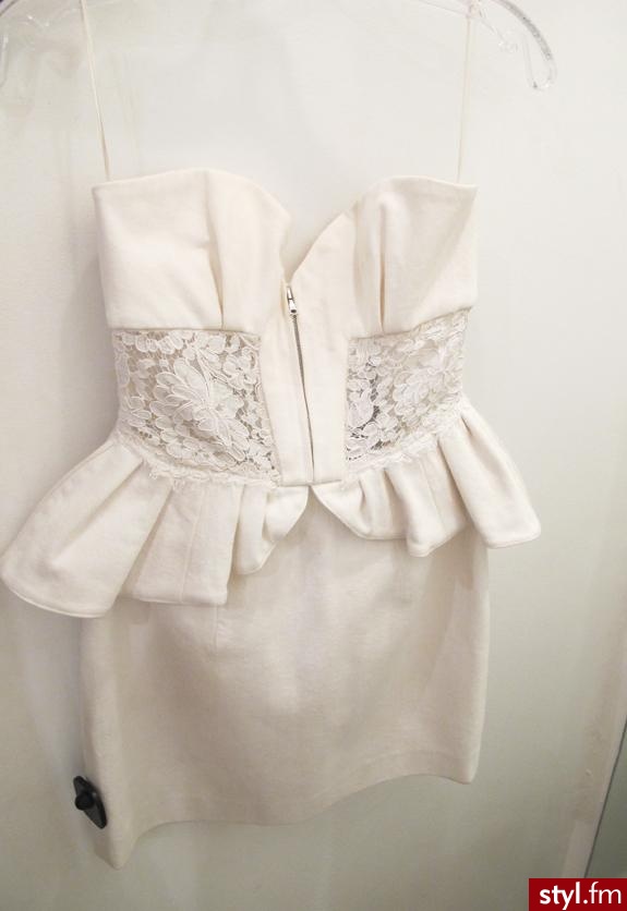 Sukienki Moda