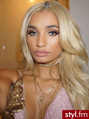 Blond Rozpuszczone Kręcone Na co dzień Długie Fryzury