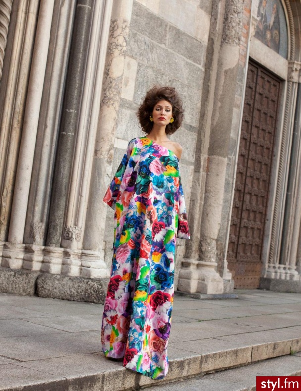 Sukienki Moda