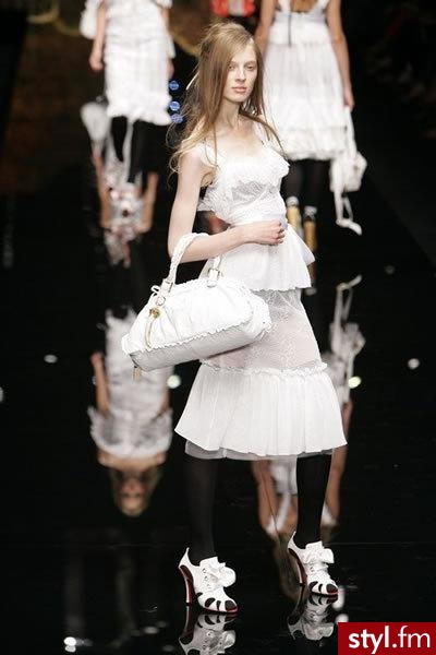 ...jeżeli to zdjęcie jest już w galerii PODAJ LINK a napewno usunę!!! - Pozostałe Ciuchy Moda