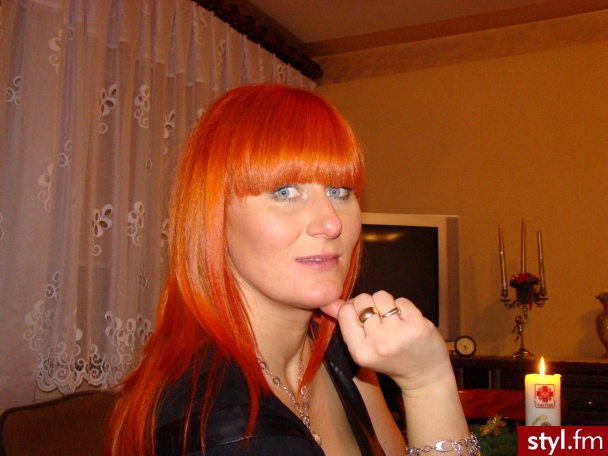 Średnie Fryzury