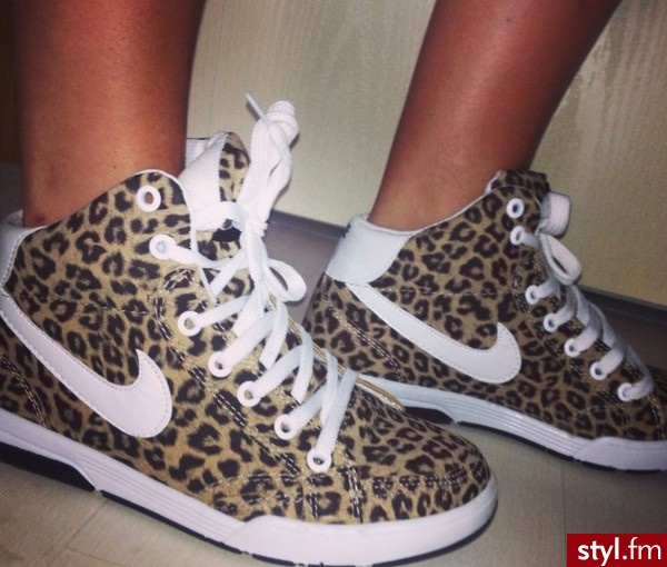 Sportowe Buty Moda