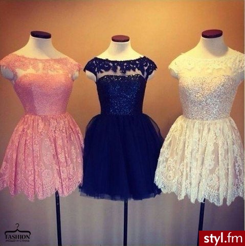 Wieczorowe Sukienki Moda