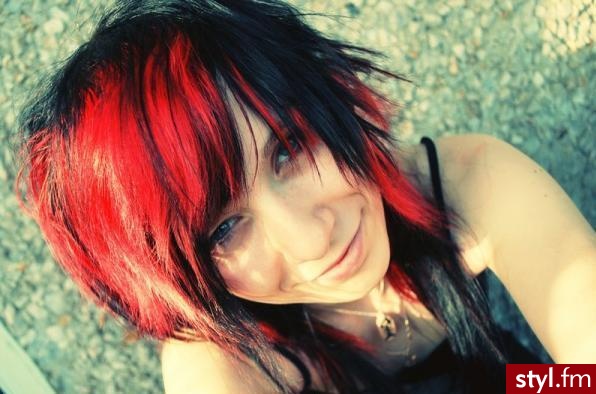 emo fryzura - EMO Alternatywne Średnie Fryzury