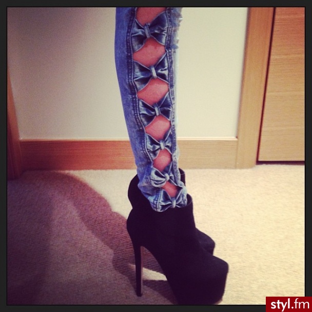 Jeansy Spodnie Moda