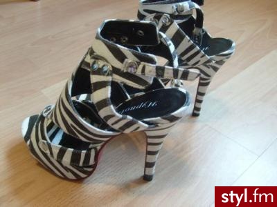 Pozostałe Buty Moda