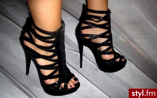 Szpilki Buty Moda