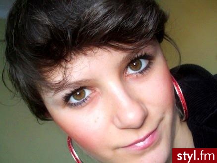 Średnie Fryzury