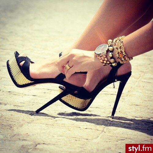 Szpilki Buty Moda