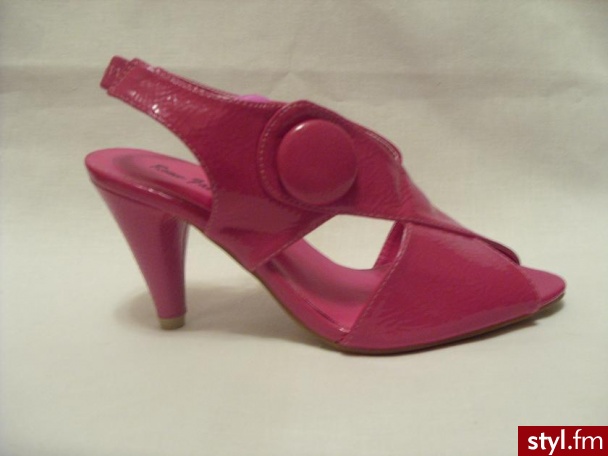 na Allegro za 24,99 zł! - Pozostałe Buty Moda