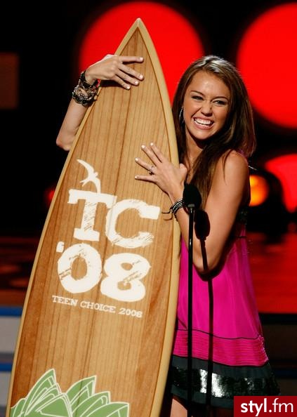 Miley Cyrus - 2008 Teen Choice Awards - Show - Moda uliczna Inne Moda