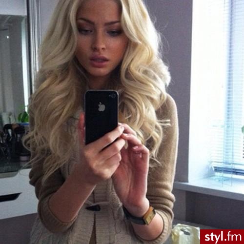 Blond Rozpuszczone Kręcone Na co dzień Długie Fryzury