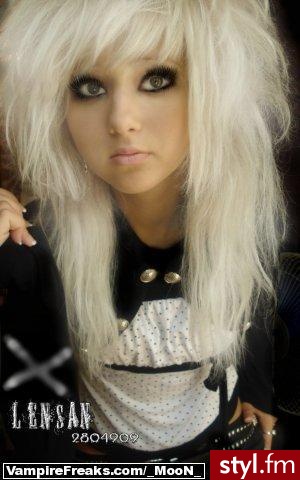 Blond EMO Alternatywne Długie Fryzury