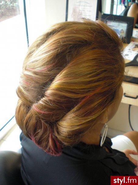 Blond Upięcie Proste Na co dzień Średnie Fryzury